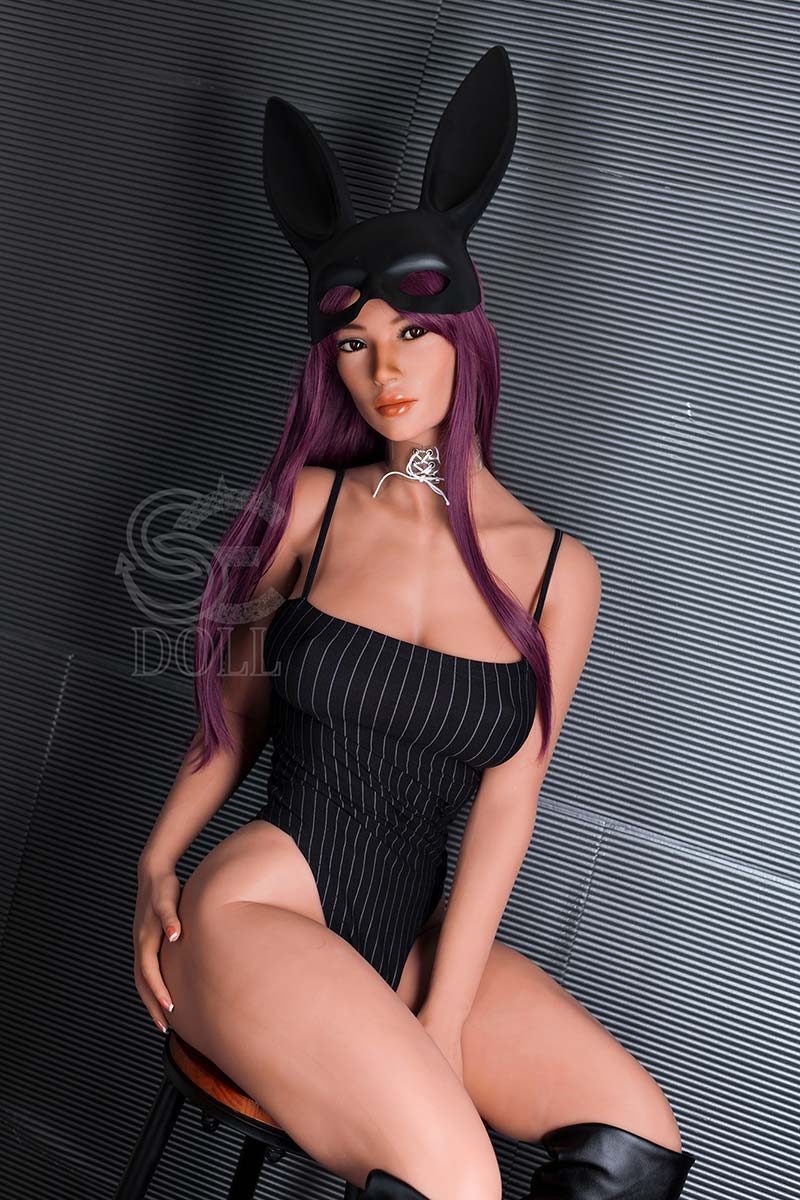 167cm / 5ft6" E-cup Bianca.A