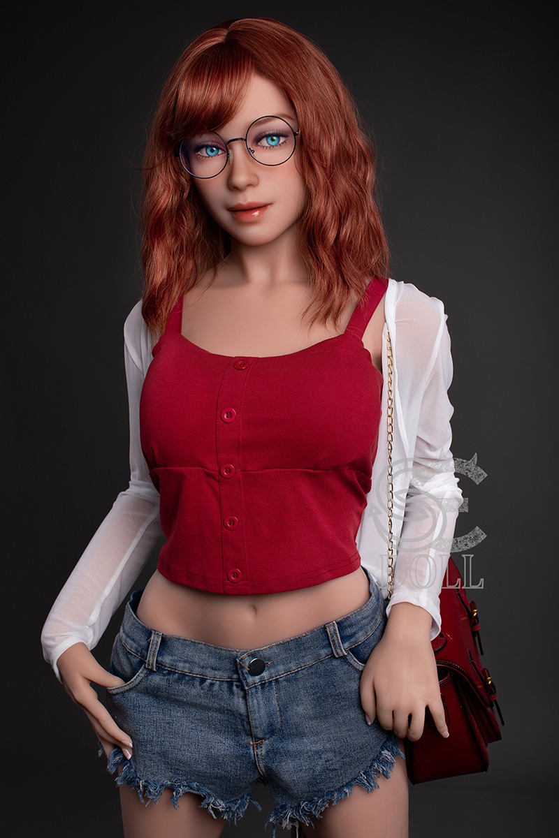 166cm / 5ft5" C-cup Doris.A (Bonnie)