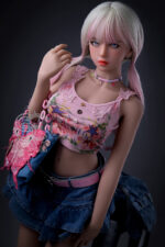 153cm / 5ft0" F-cup Mika.D
