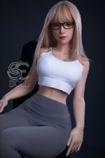 161cm / 5ft3" E-cup Queena.G(Full silicone) - Image 3