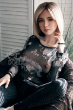 160cm / 5ft3" C-cup Annika.A(Full silicone) - Image 7