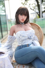 157cm / 5ft2" H-cup Queena.E