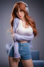 161cm / 5ft3" F-cup Skyler.B - Image 2