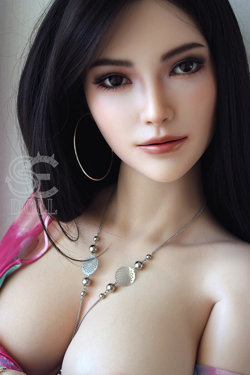 165cm / 5ft5" C-cup Regina.I(Full silicone)