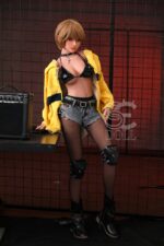 153cm / 5ft0" F-cup Avery.B - Image 5