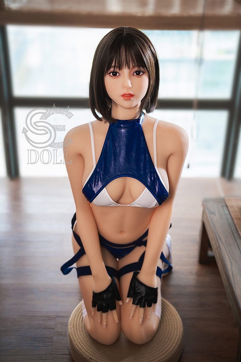 163cm / 5ft4" E-cup Melody.E (EU Stock)