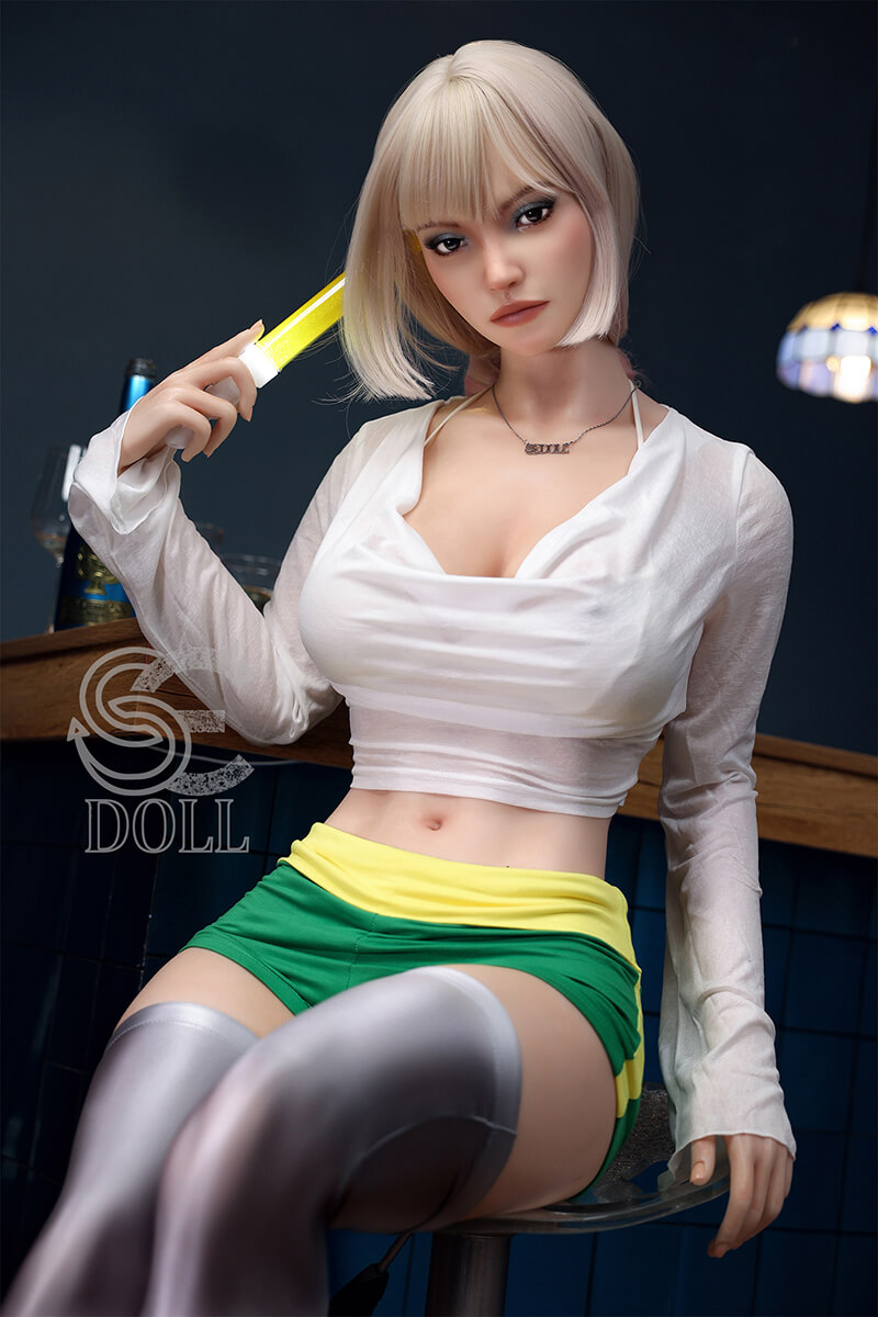 167cm / 5ft6" E-cup Jenny.M(Full silicone)