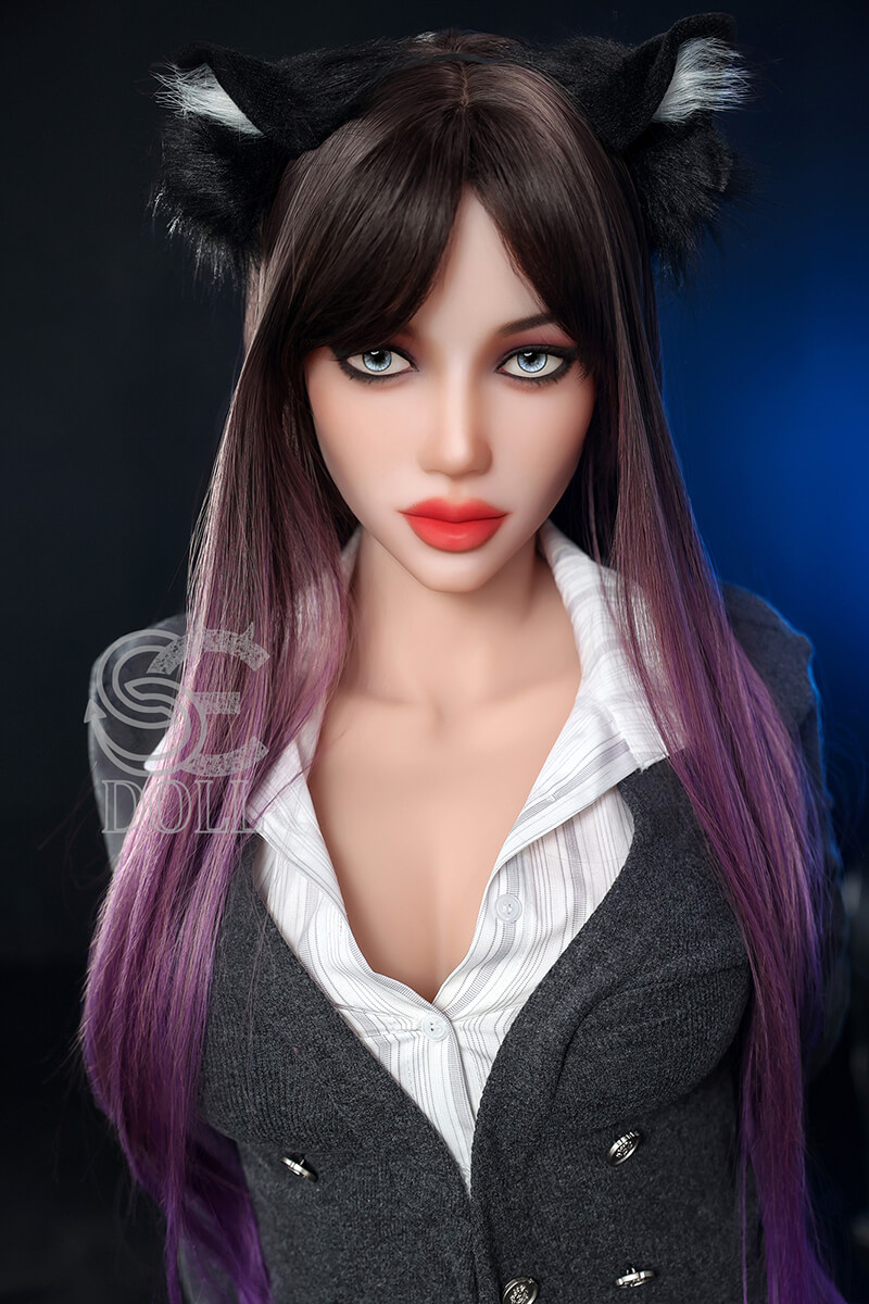 168cm / 5ft6" F-cup Maggie.B - Image 1