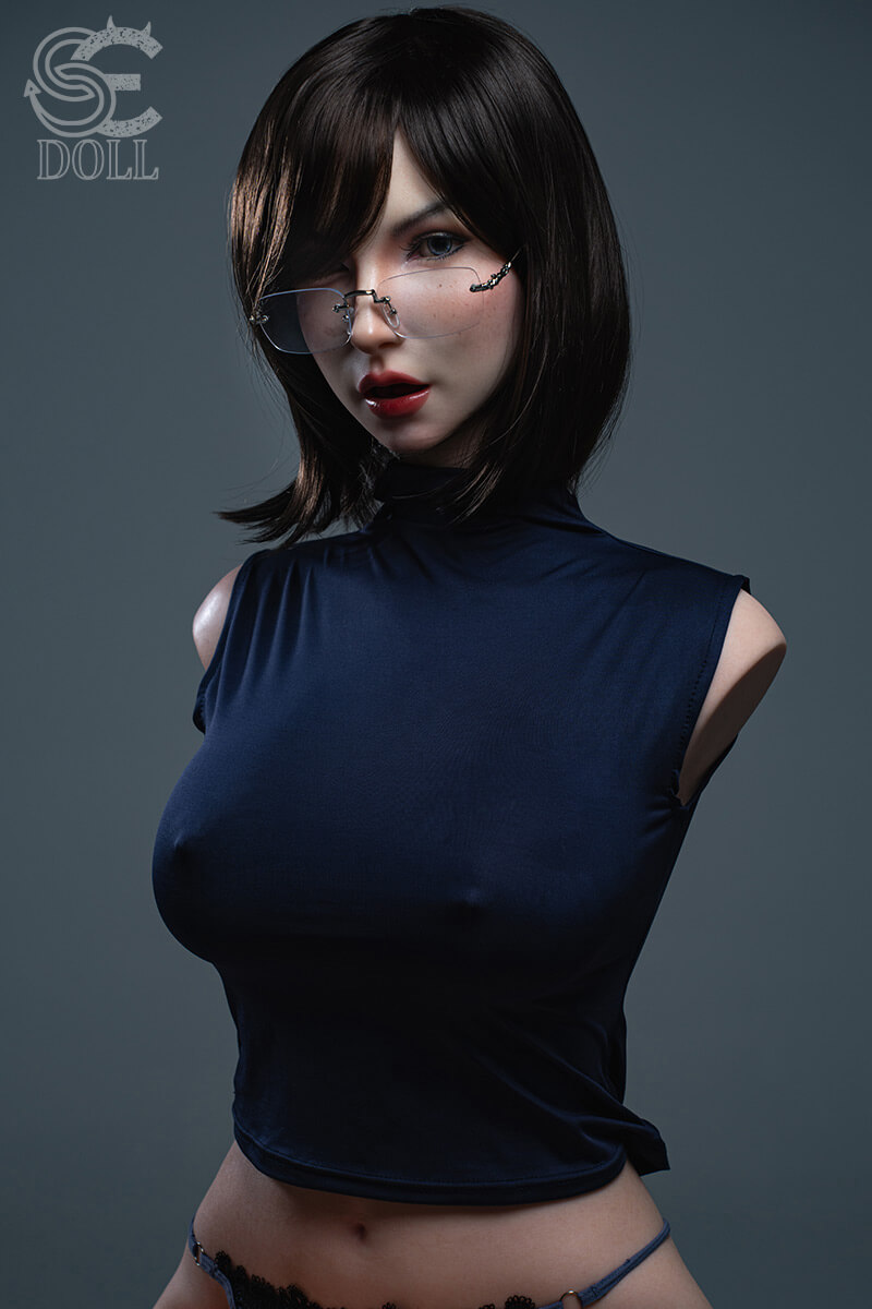 T114cm/3ft9" F-cup Natural Zoe Ellis.A Silicone Torso - Image 1